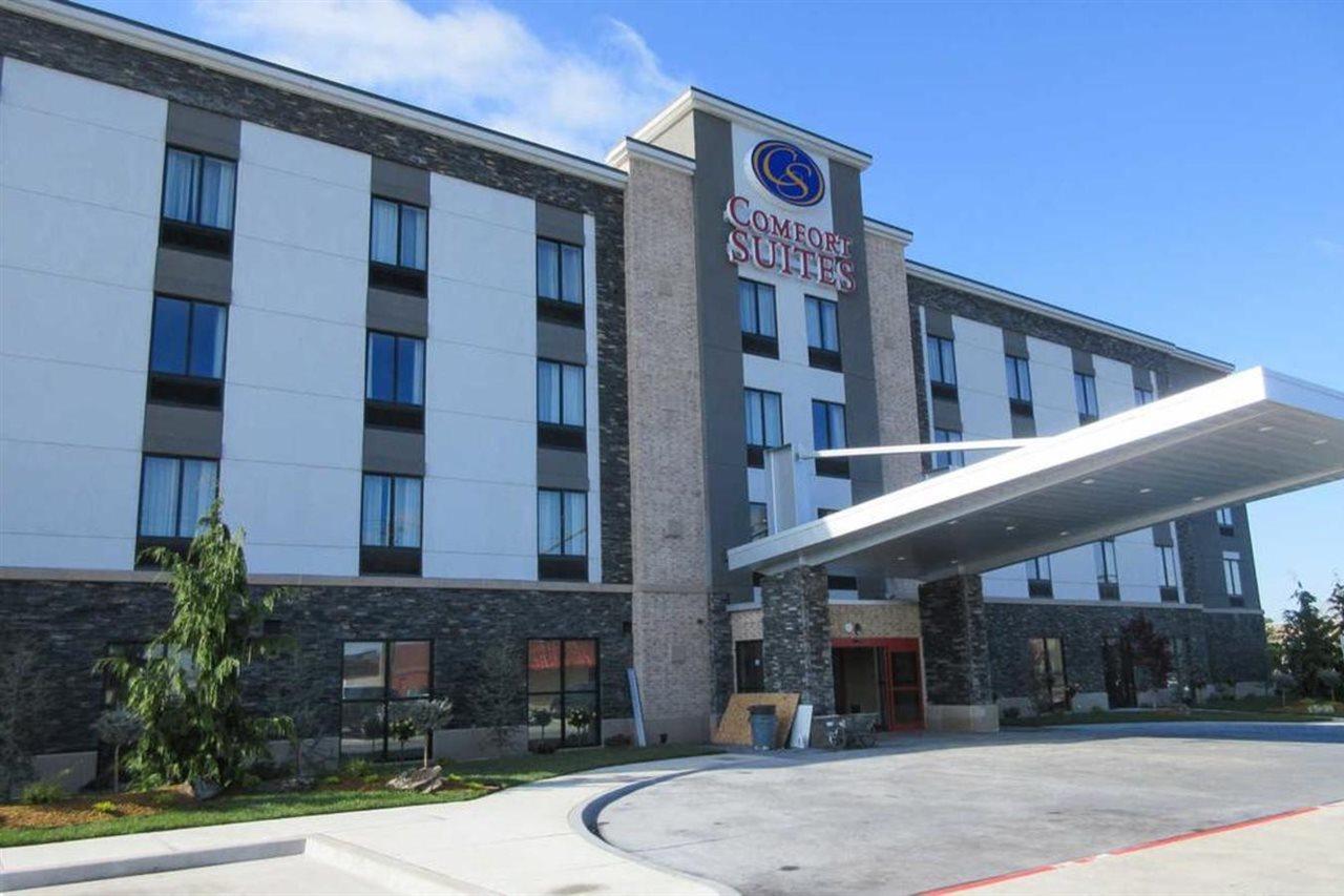 Comfort Suites Fairgrounds West Оклахома-Сіті Екстер'єр фото