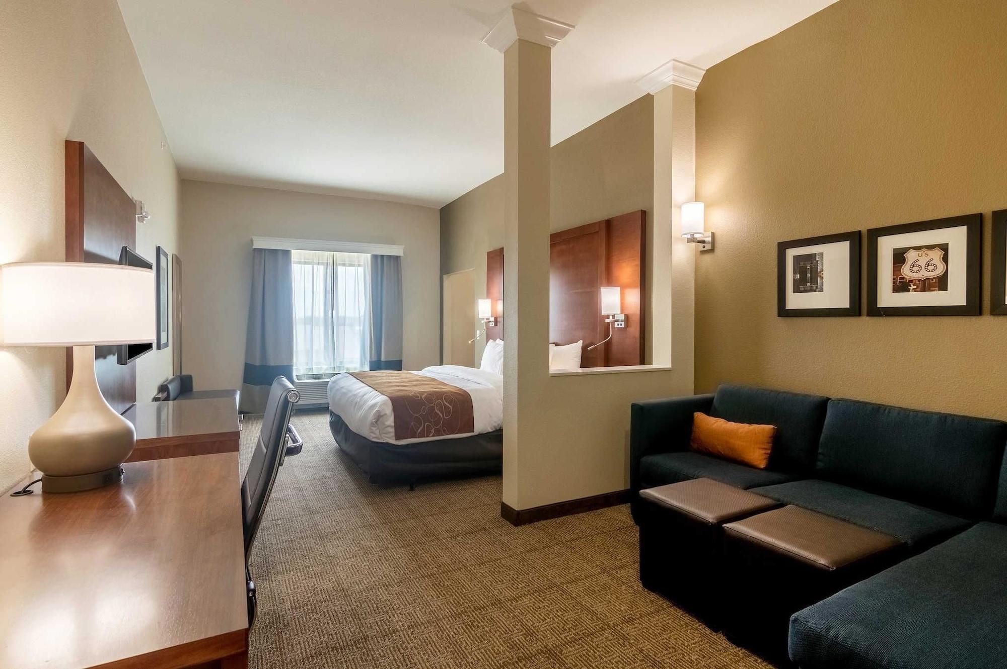 Comfort Suites Fairgrounds West Оклахома-Сіті Екстер'єр фото