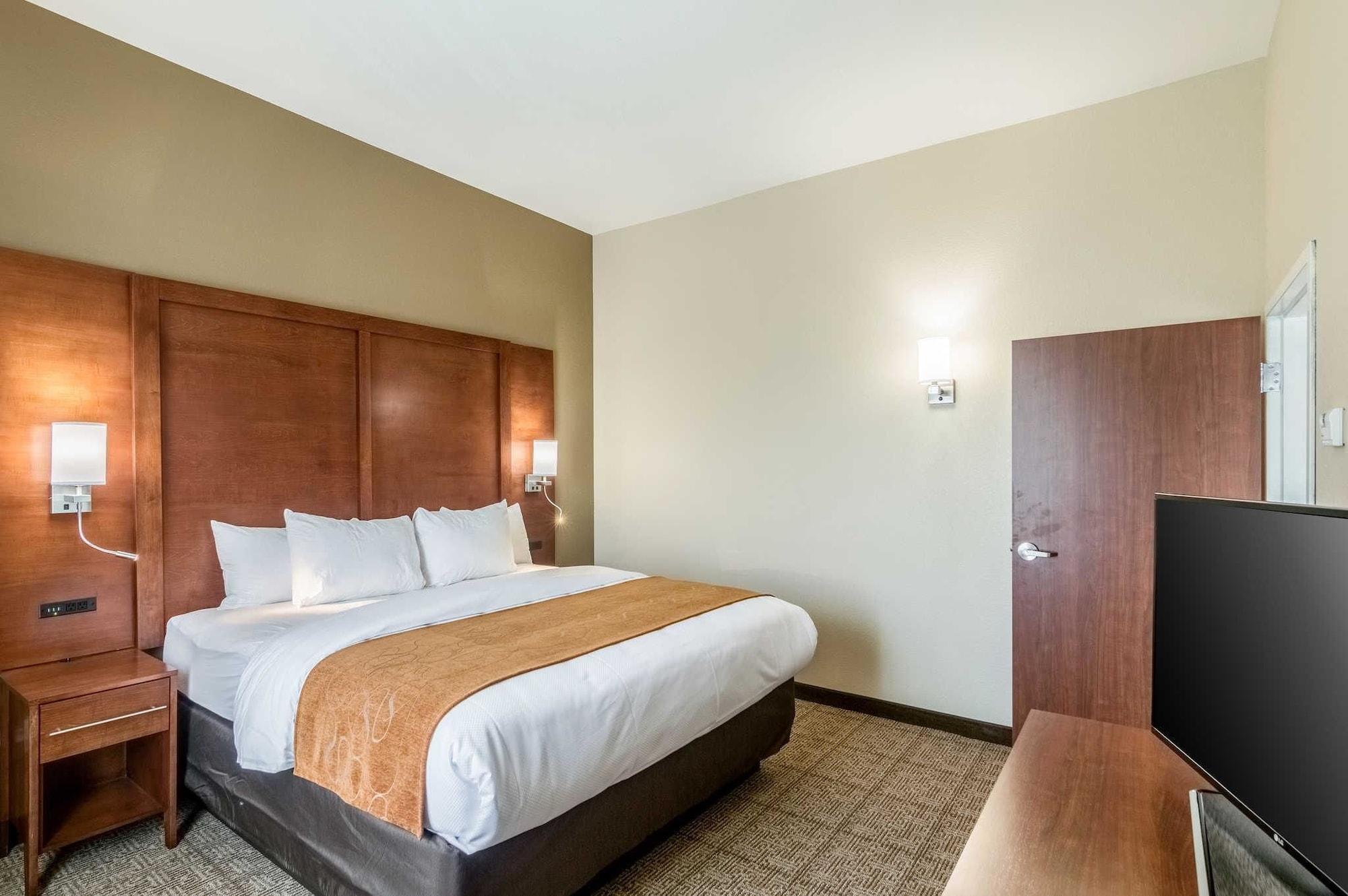 Comfort Suites Fairgrounds West Оклахома-Сіті Екстер'єр фото