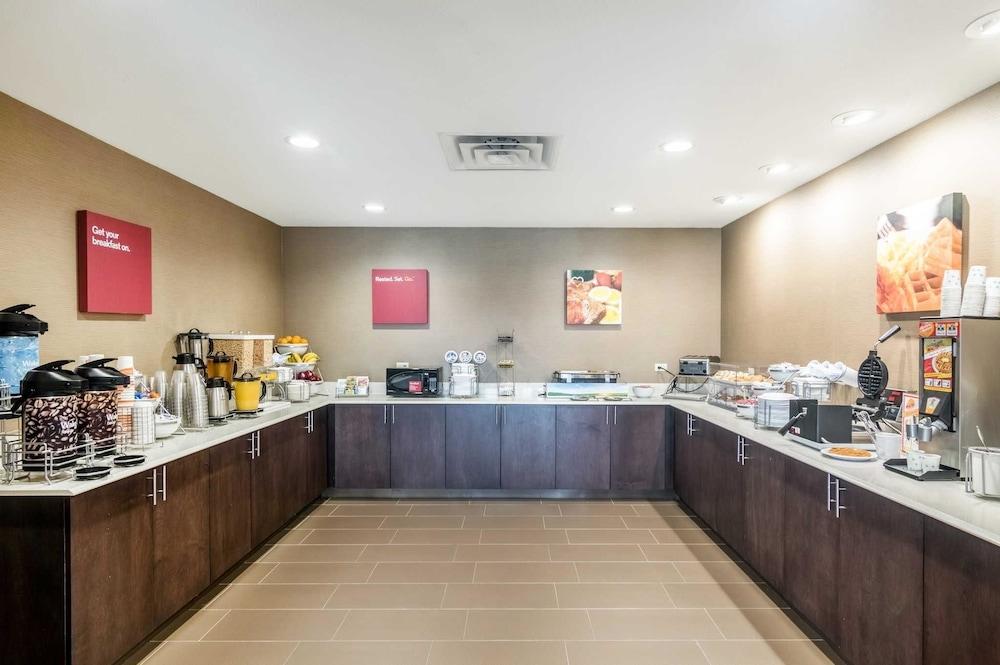 Comfort Suites Fairgrounds West Оклахома-Сіті Екстер'єр фото