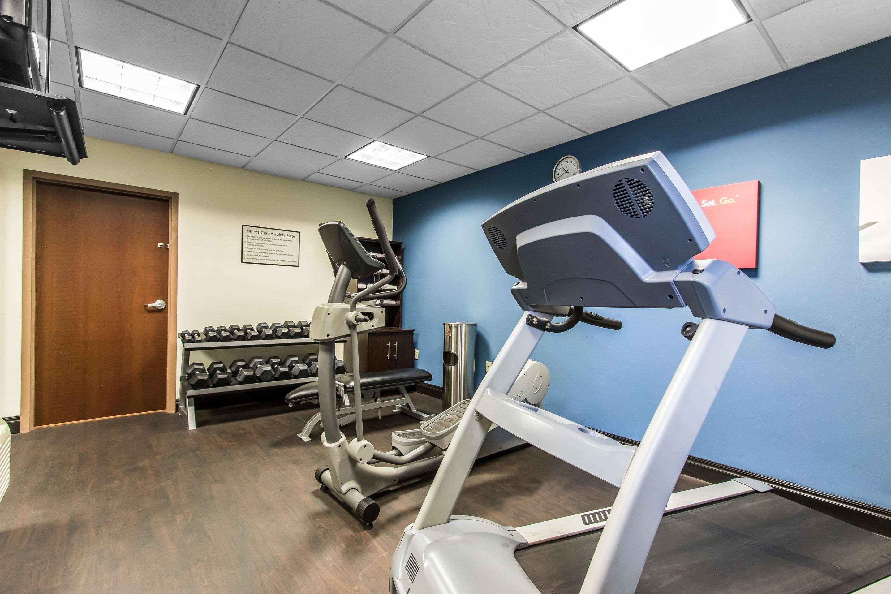 Comfort Suites Fairgrounds West Оклахома-Сіті Екстер'єр фото