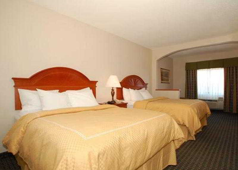 Comfort Suites Fairgrounds West Оклахома-Сіті Номер фото